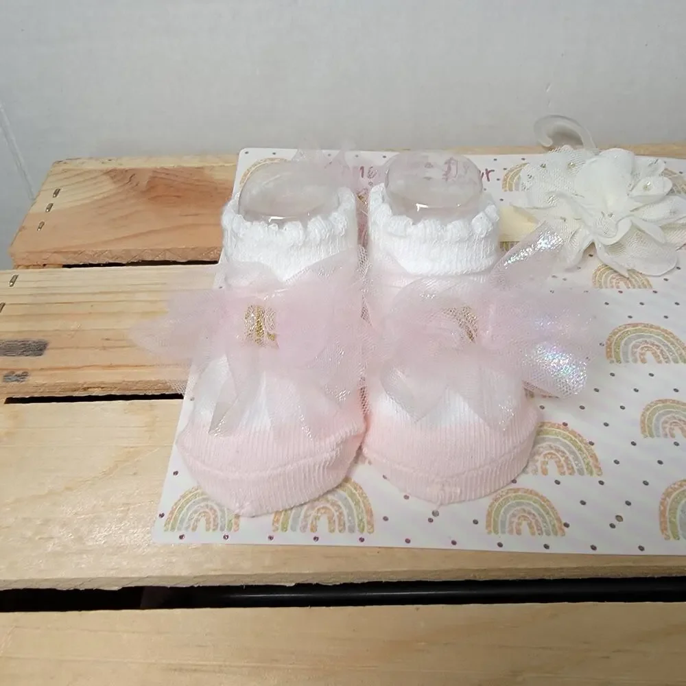 5 Pc Infant Danbar 3 Headbands, 2 Booties - Size NB NWT